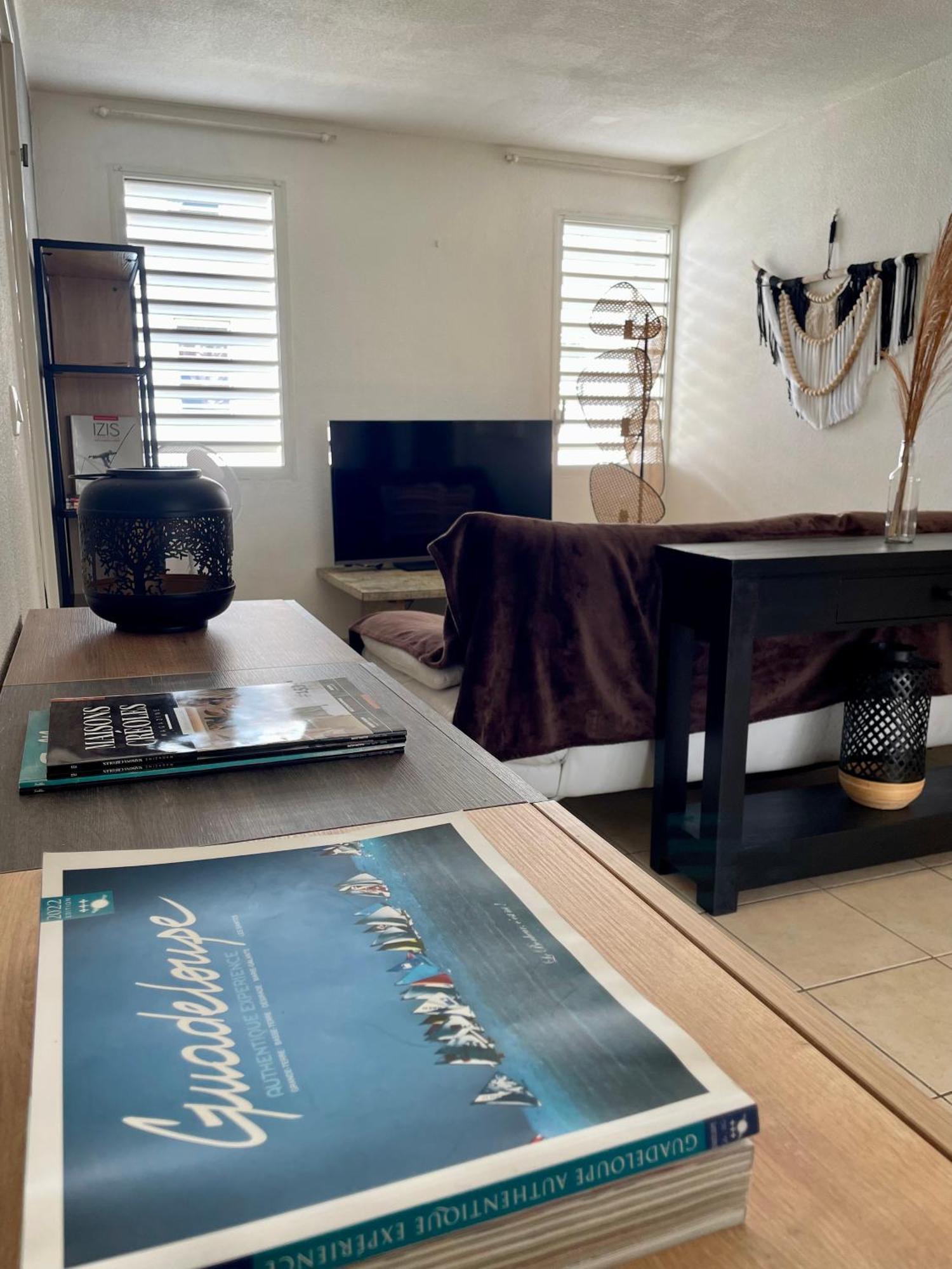 Appartement Cosy En Ville Baie-Mahault Ngoại thất bức ảnh